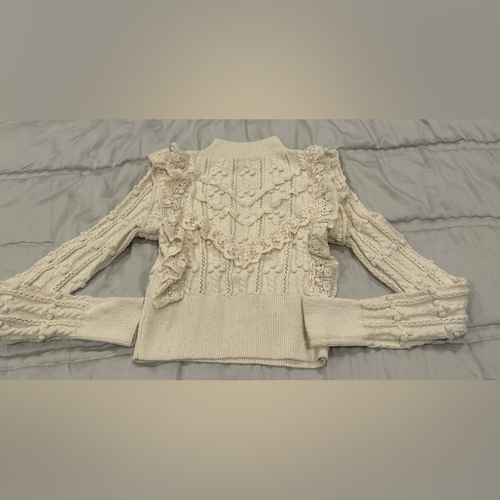 Crew neck sweater
